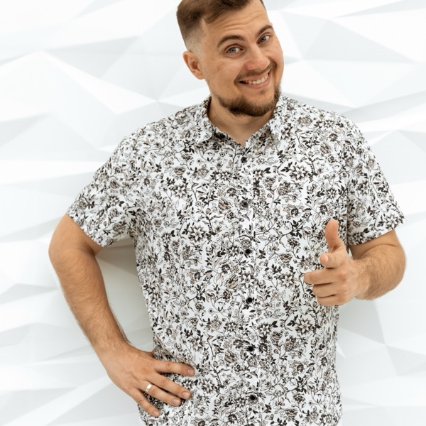 Ivan smiling with thumbs up